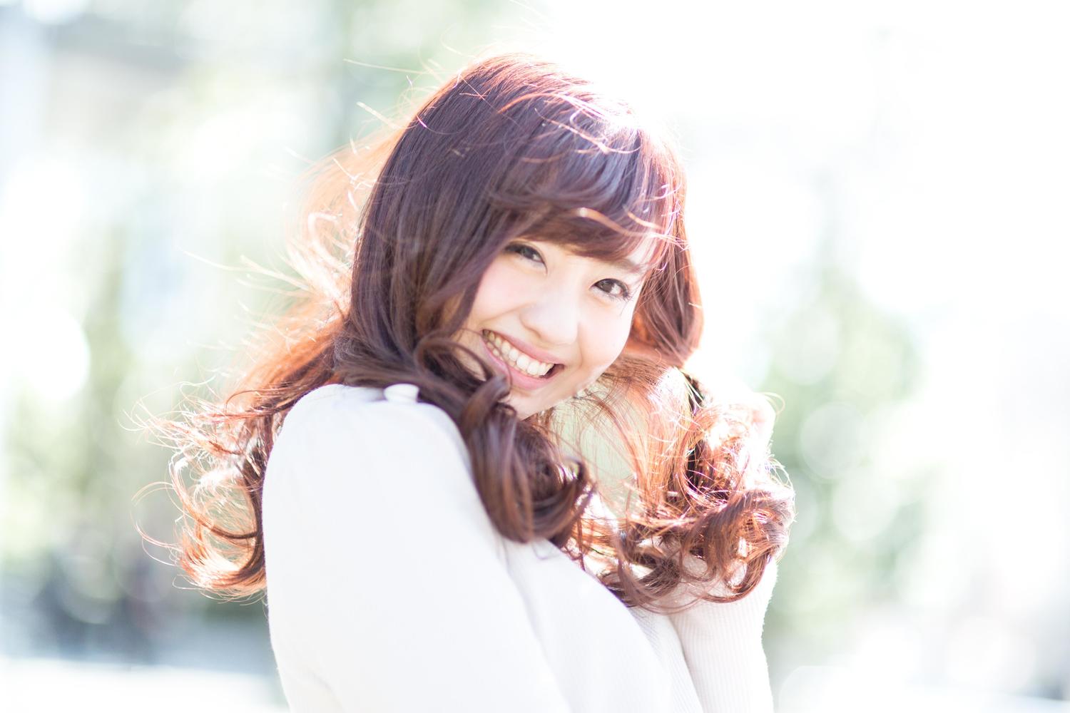 【悲報】警察さん、押収物のサドルをグラデーションに並べてしまうｗｗｗｗｗｗｗ